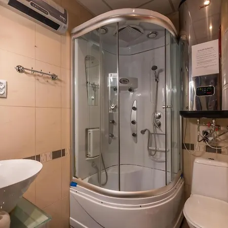 Lejlighed Coworking And Living Near City Center, Ski-lift, Tennis Courts And Spa.